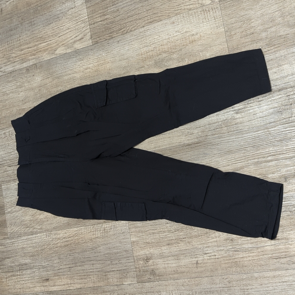 Blk High Waist Pleated Cargo Pants